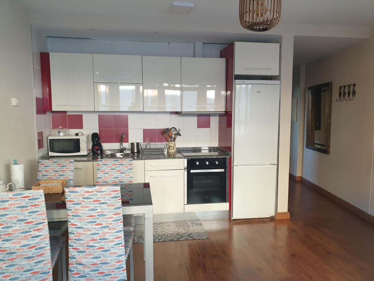 Apartamento Cine Colon 2 里瓦德奥 外观 照片