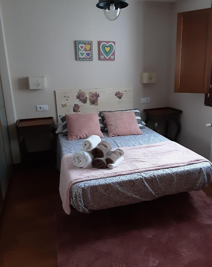 Apartamento Cine Colon 2 里瓦德奥 外观 照片